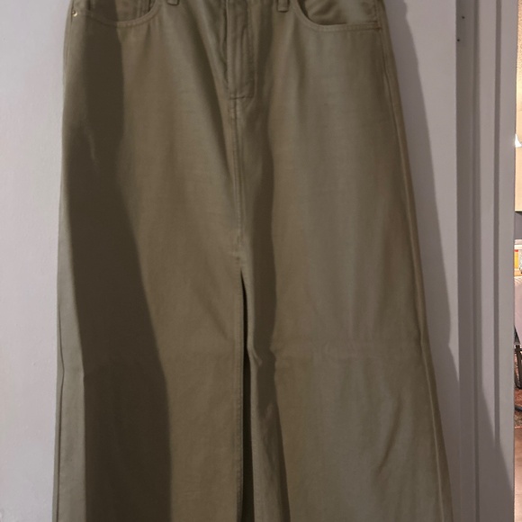 J.Crew Classic denim maxi skirt in khaki NWT. Size 31 - Picture 3 of 9
